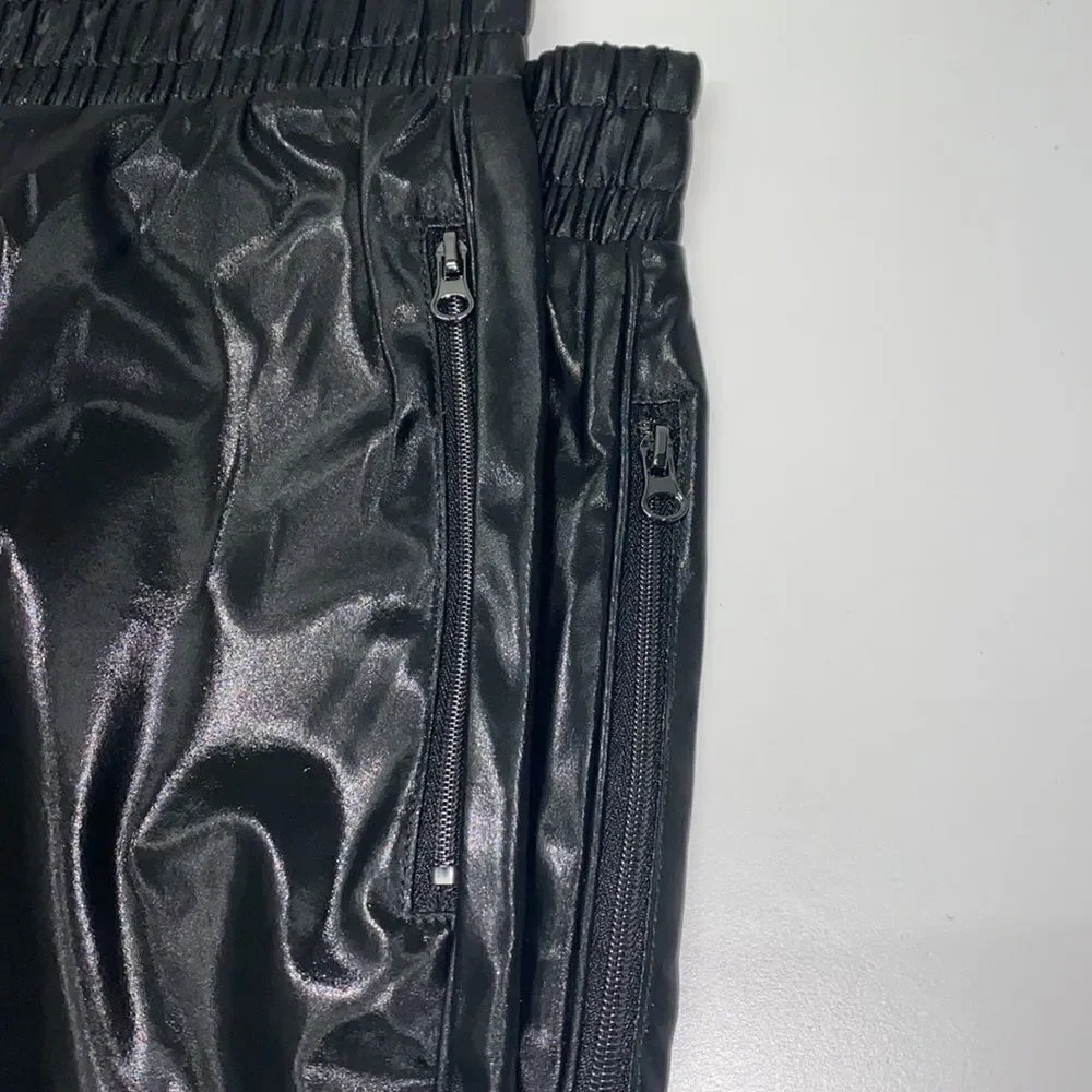 🔥Victoria secret sport faux leather pants New sz Large women’s pants - Picture 7 of 8
